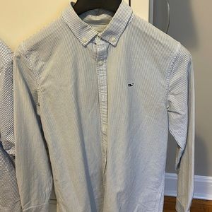 Vineyard vines striped button down